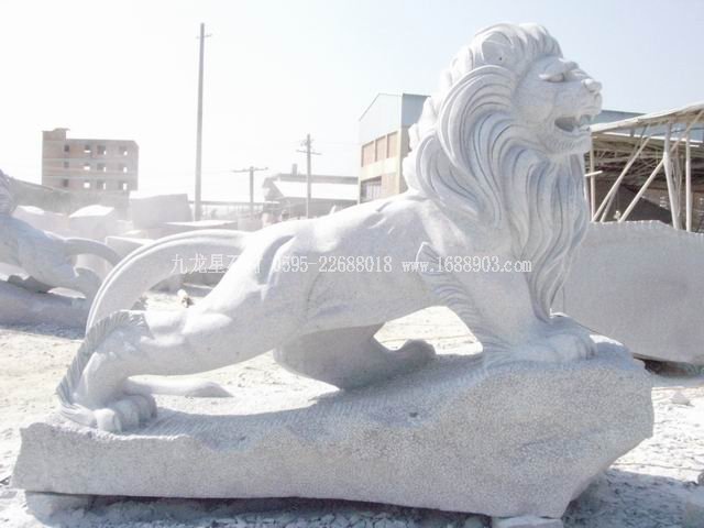 白麻石材非洲狮石雕