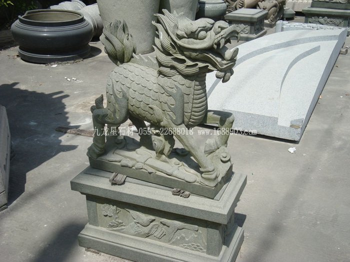 罗源青石石雕麒麟