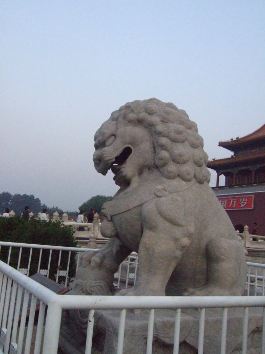 天安门石狮子的传说