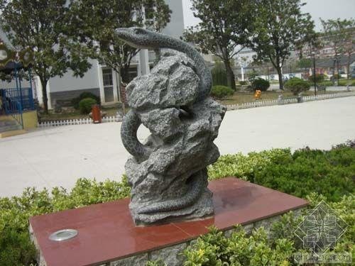 海陵公园十二生俏实景第15张图片